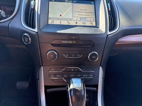 Used 2018 Ford Edge SEL w/ Equipment Group 201A image 12