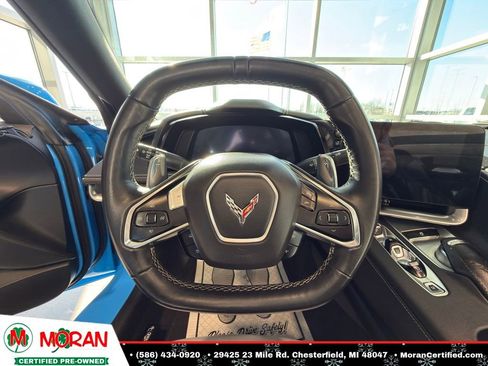 Used 2020 Chevrolet Corvette Stingray image 19