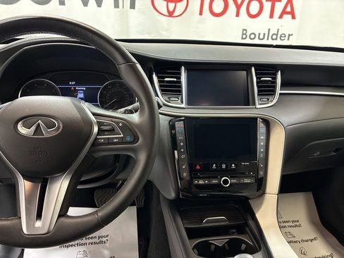 Used 2023 INFINITI QX55 Essential AWD/4WD image 25