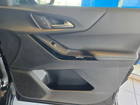 New 2026 Chevrolet Equinox LT w/ Convenience Package II image 5