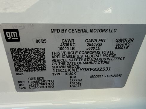 Used 2025 Chevrolet Silverado 2500 LT w/ Safety Package AWD/4WD image 29