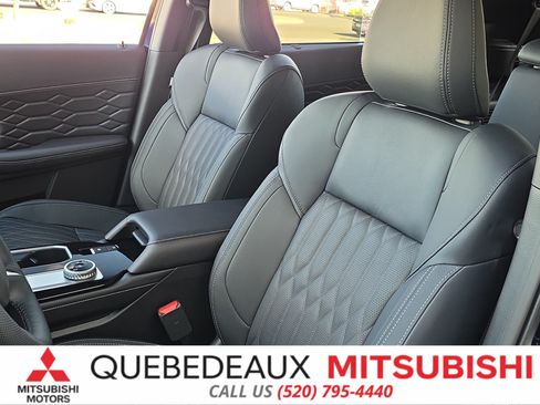 New 2026 Mitsubishi Outlander SEL FWD image 12
