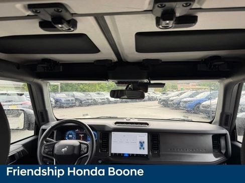 Used 2025 Ford Bronco Badlands AWD/4WD image 45