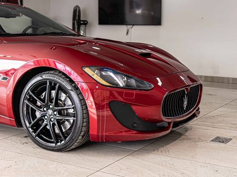 Used 2017 Maserati GranTurismo Sport image 3