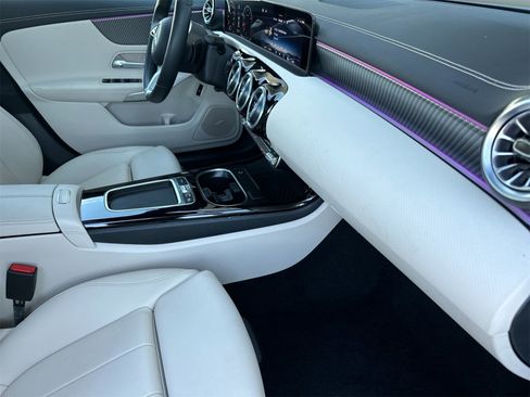 Certified 2025 Mercedes-Benz CLA 250 CLA 250 image 17