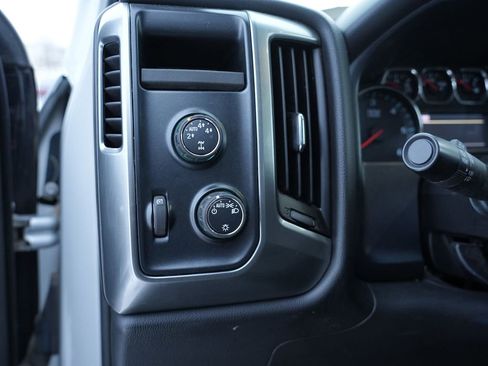 Used 2015 Chevrolet Silverado 1500 LT image 18