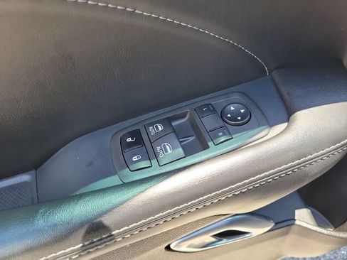 Used 2022 Dodge Challenger R/T Scat Pack RWD image 18