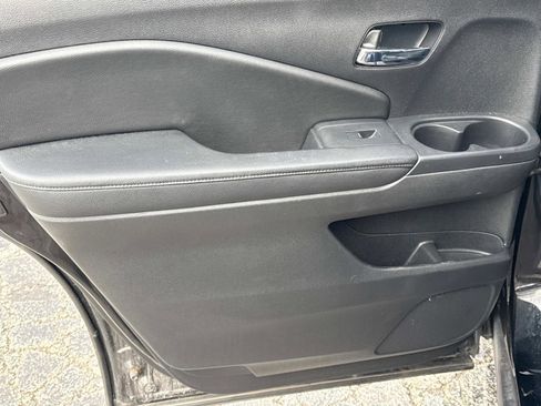 Used 2016 Honda Pilot EX-L image 11