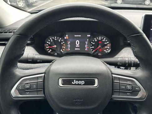 Used 2022 Jeep Compass Latitude w/ Convenience Group image 21