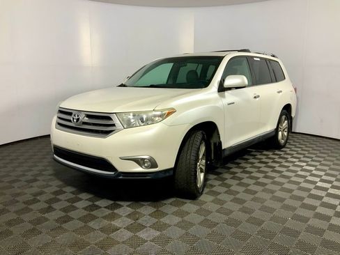 Used 2013 Toyota Highlander Limited FWD image 12