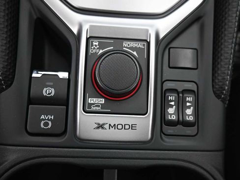 Used 2024 Subaru Forester Premium AWD/4WD image 20
