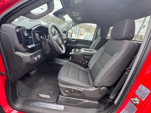 Used 2024 GMC Sierra 2500 SLE w/ SLE Convenience Package image 16