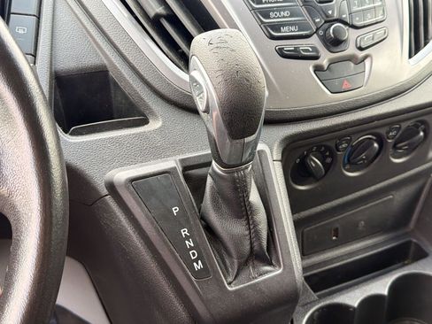 Used 2017 Ford Transit 350 XLT image 16