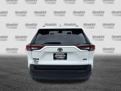 Certified 2025 Toyota RAV4 XLE w/ Convenience Package FWD image 9