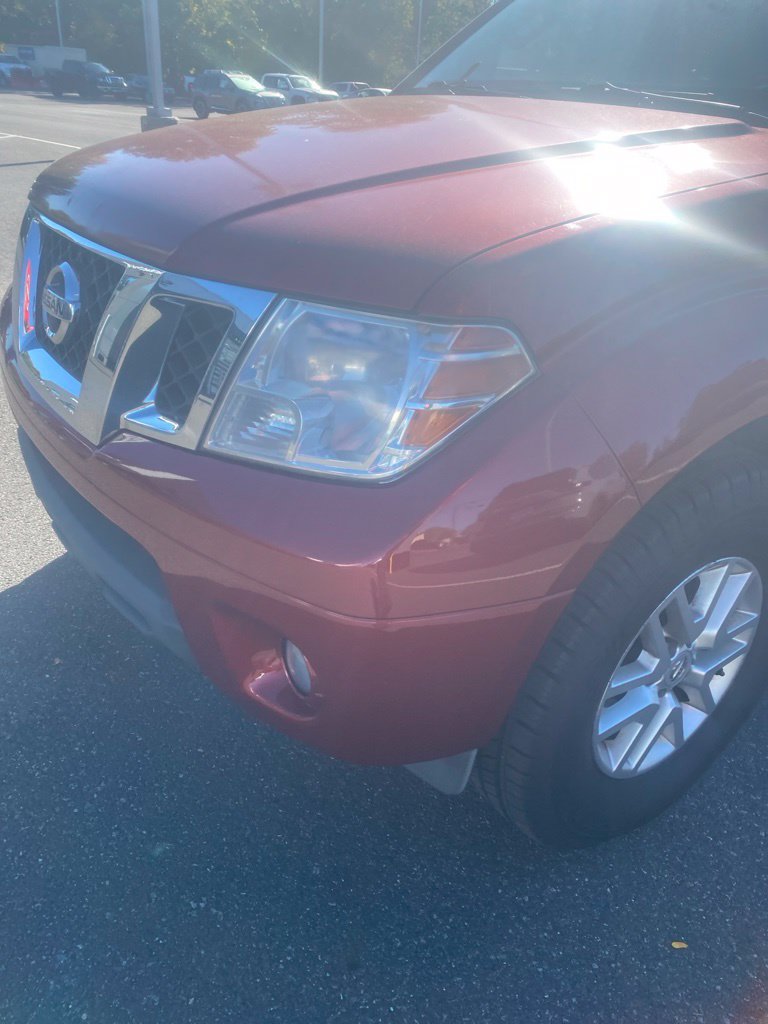 Used 2014 Nissan Frontier SV w/ SV Value Truck Package RWD image 14