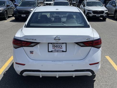 Used 2022 Nissan Sentra SV FWD image 6