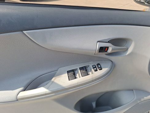 Used 2010 Toyota Corolla FWD image 17