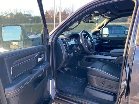 New 2026 RAM 2500 Laramie AWD/4WD image 28