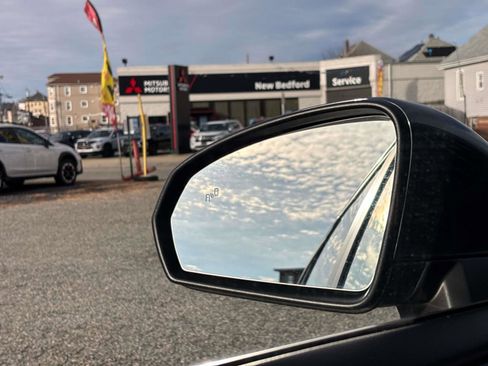 Used 2024 Volkswagen Taos SE image 27