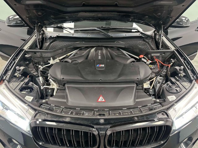 Used 2017 BMW X5 M AWD/4WD image 23
