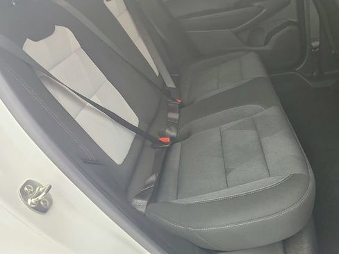 Certified 2024 Chevrolet Trax RS FWD image 29