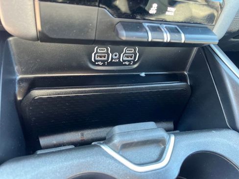 Used 2022 RAM 1500 Lone Star image 36