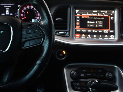 Used 2021 Dodge Challenger R/T Scat Pack RWD image 36