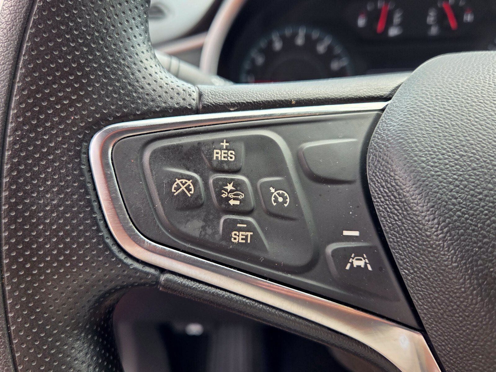 Used 2025 Chevrolet Malibu LT FWD image 26