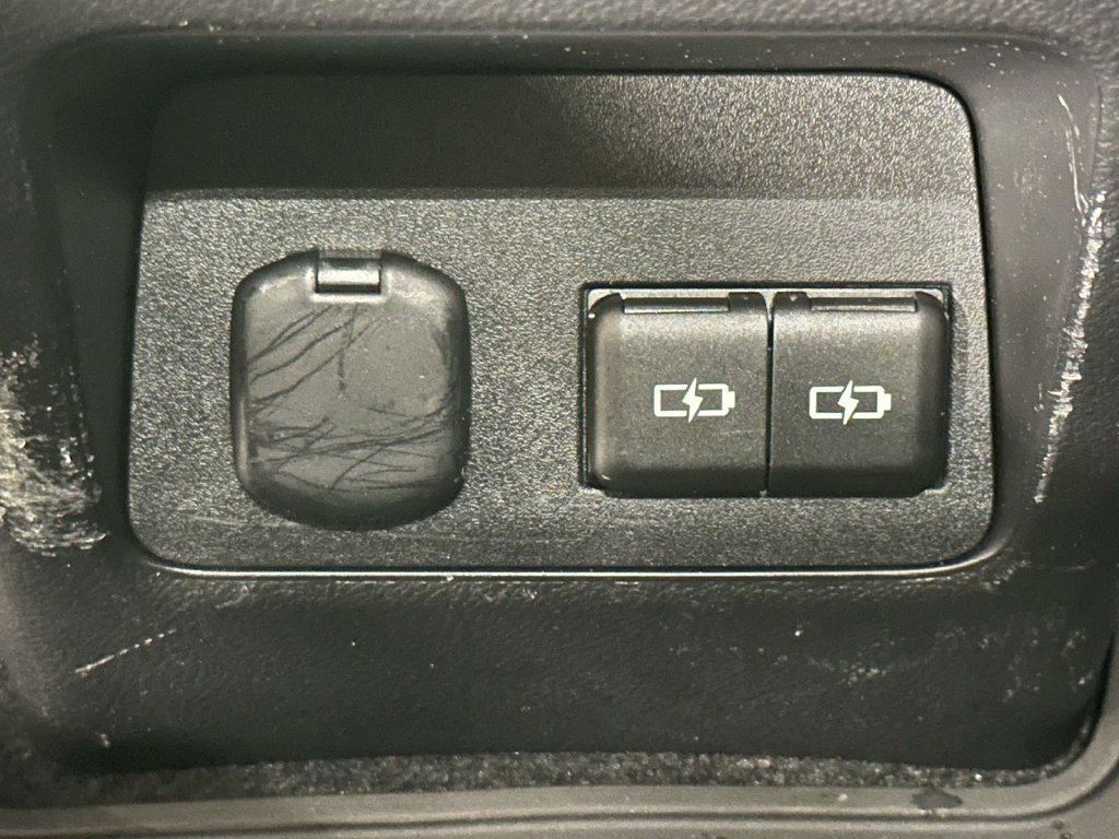 Used 2025 Lexus NX 250 AWD w/ Accessory Package (2T) image 16