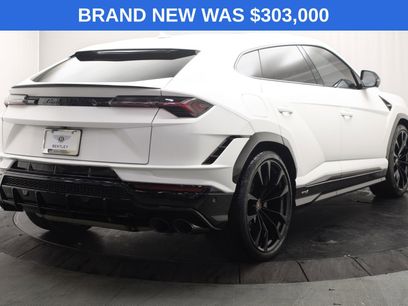 Used 2024 Lamborghini Urus S