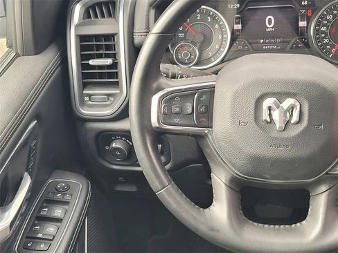 Used 2024 RAM 1500 Laramie image 12