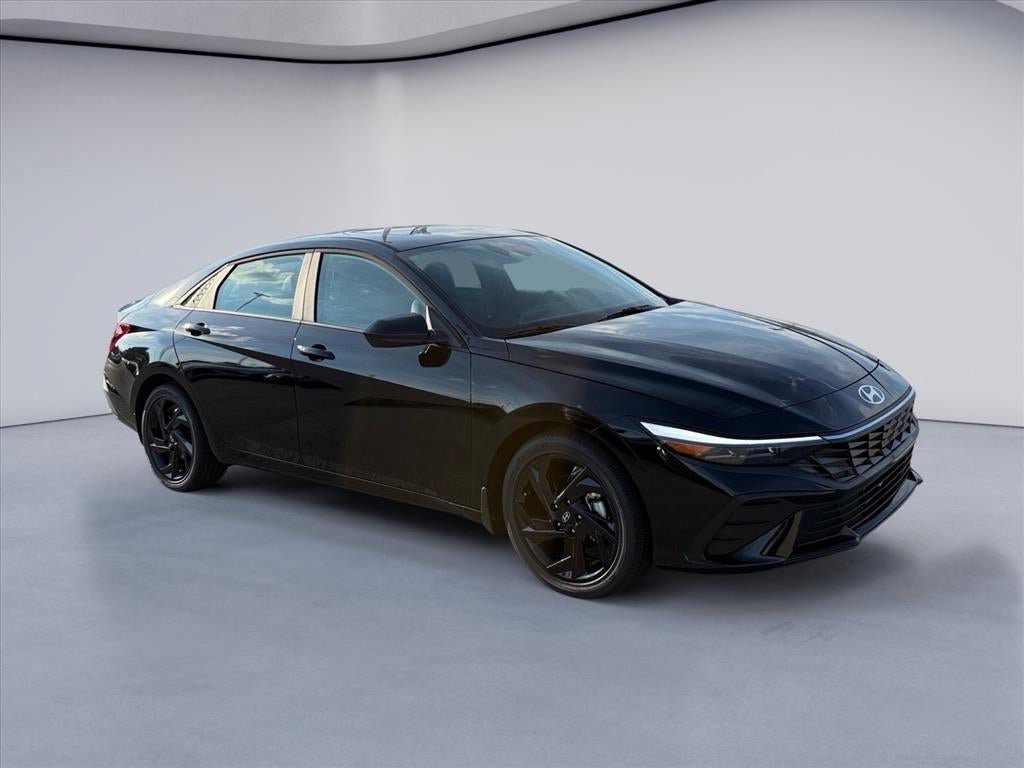 New 2026 Hyundai Elantra SEL Sport FWD image 7