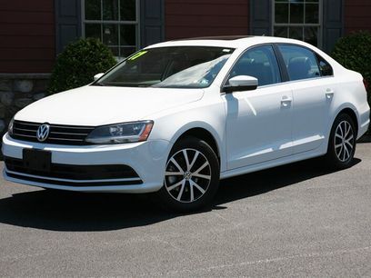 Used 2017 Volkswagen Jetta SE