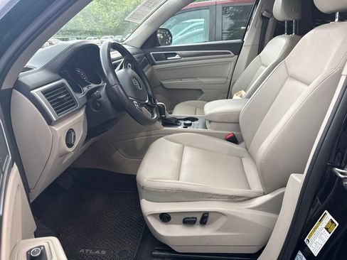 Used 2019 Volkswagen Atlas SE w/ Panoramic Sunroof Package AWD/4WD image 5