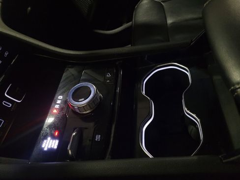 Used 2022 Jeep Grand Cherokee Limited 4xe image 26