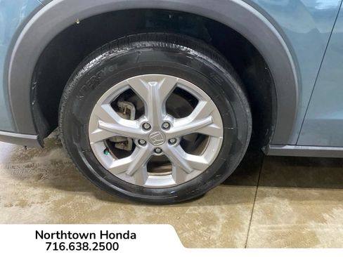 Certified 2024 Honda HR-V LX image 17