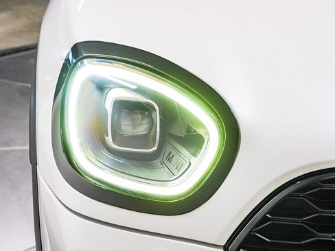 Certified 2023 MINI Cooper Countryman S image 8