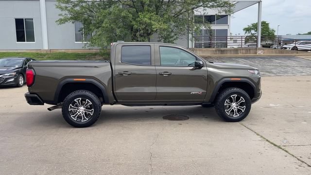Used 2023 GMC Canyon AT4 w/ Technology Package AWD/4WD image 9