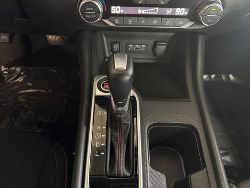 Used 2025 Nissan Sentra SR FWD image 15