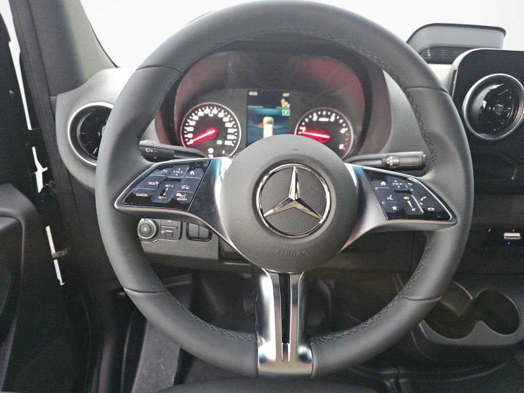 New 2025 Mercedes-Benz Sprinter 2500 image 22
