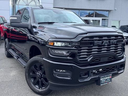 Certified 2026 RAM 2500 Big Horn AWD/4WD image 1