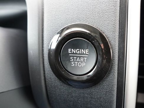 Certified 2025 Ford Expedition Active image 35