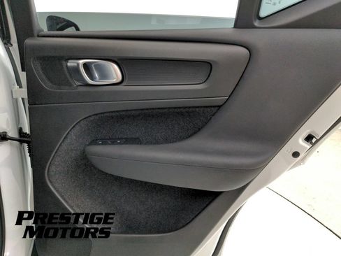 Used 2023 Volvo XC40 Recharge Plus AWD/4WD image 29