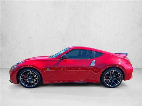 Used 2016 Nissan 370Z NISMO RWD image 8