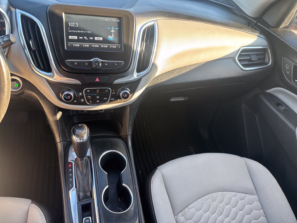 Used 2018 Chevrolet Equinox LT FWD image 18