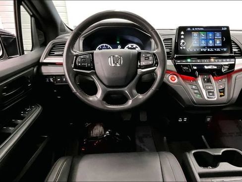 Used 2025 Honda Odyssey Sport-L image 6