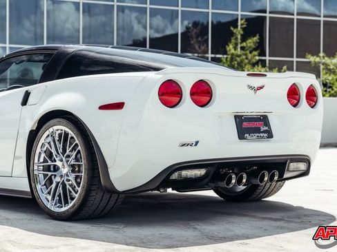 Used 2011 Chevrolet Corvette ZR1 w/ Preferred Equipment Group RWD image 63