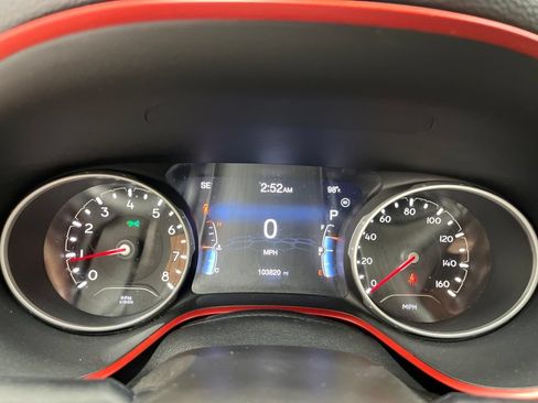 Used 2020 Jeep Compass Trailhawk AWD/4WD image 15