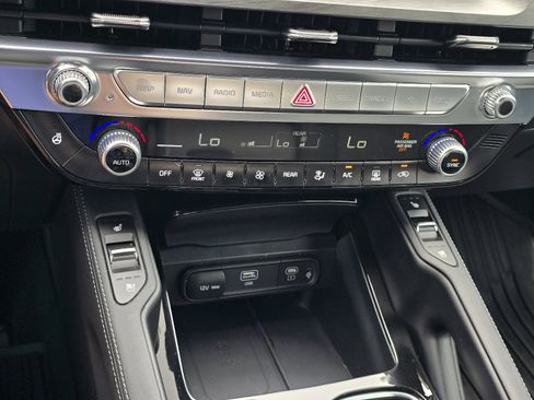 Used 2024 Kia Telluride SX Prestige X-Pro AWD/4WD image 20