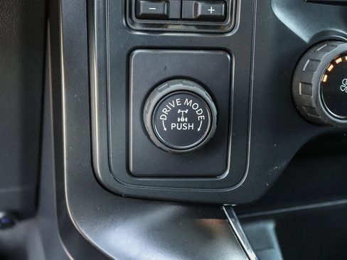 Used 2025 Ford F150 STX w/ Equipment Group 200A RWD image 28